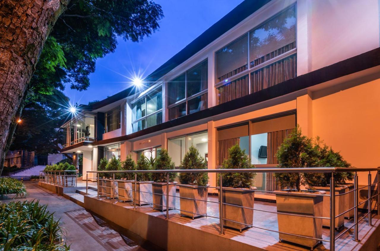Hotel Asturias Medellin Exterior photo
